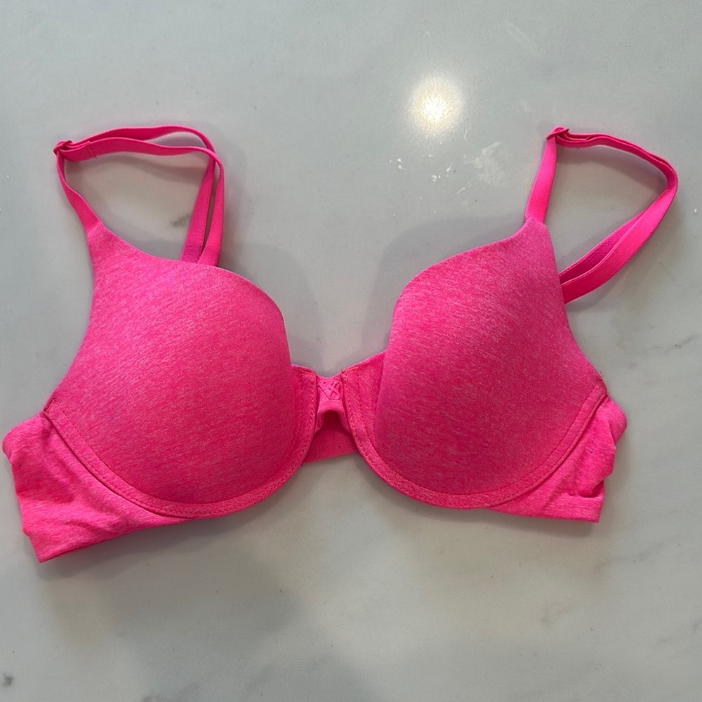 Victoria’s Secret Uplift Semi Demi Bra 32B